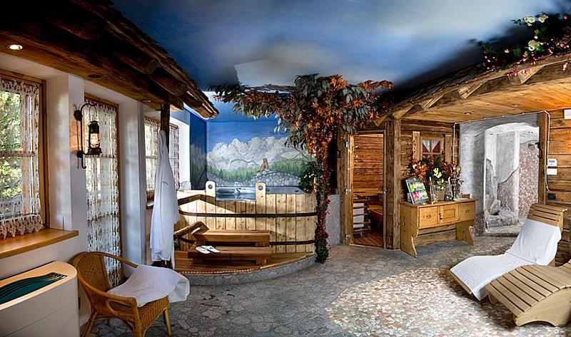 Hotel Garni San Nicolò Pozza di Fassa Exterior foto